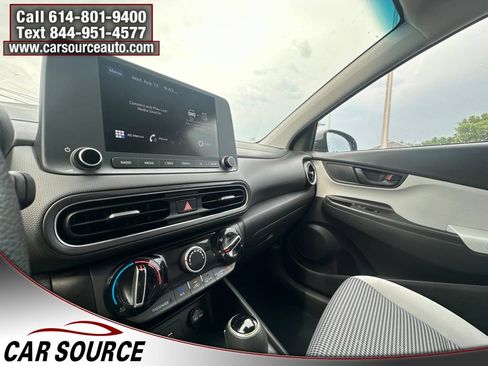 Used 2023 Hyundai Kona SE AWD/4WD image 17