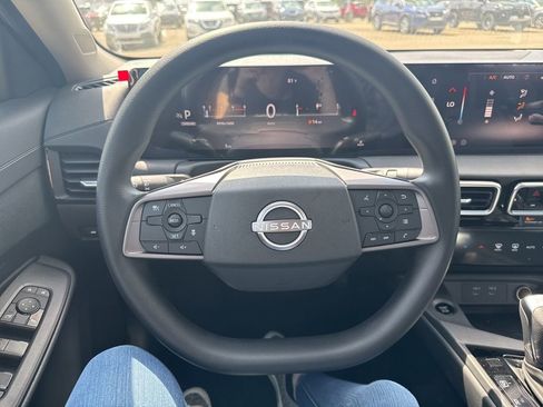 New 2026 Nissan Sentra SV FWD image 13