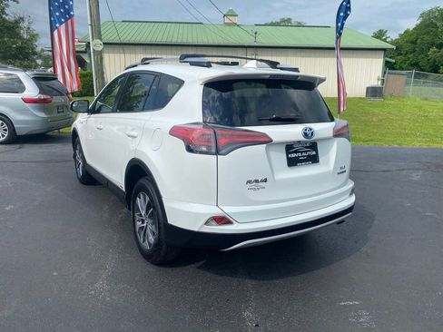Used 2016 Toyota RAV4 XLE AWD/4WD image 7