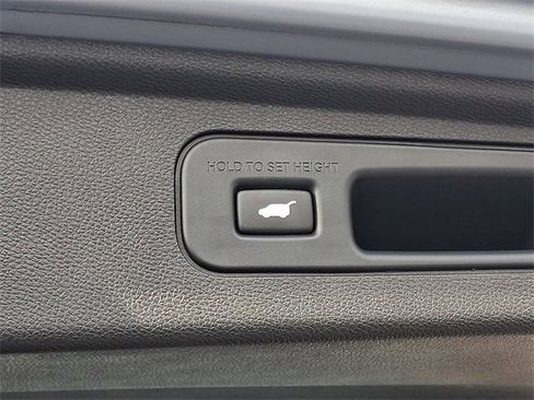 Used 2024 Honda Odyssey Sport image 32