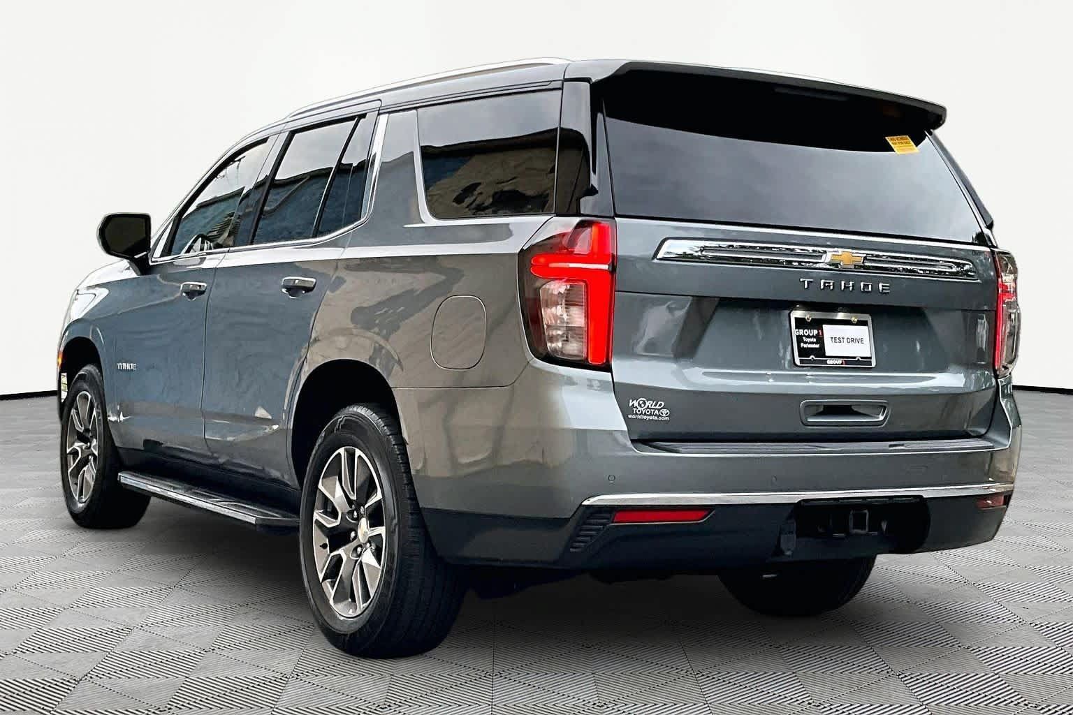 Used 2022 Chevrolet Tahoe LS RWD image 12