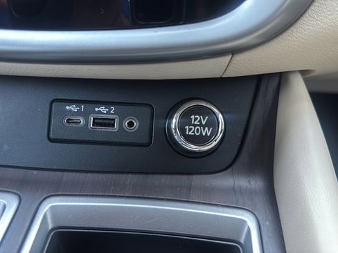 Used 2023 Nissan Murano Platinum w/ Cargo Package image 39