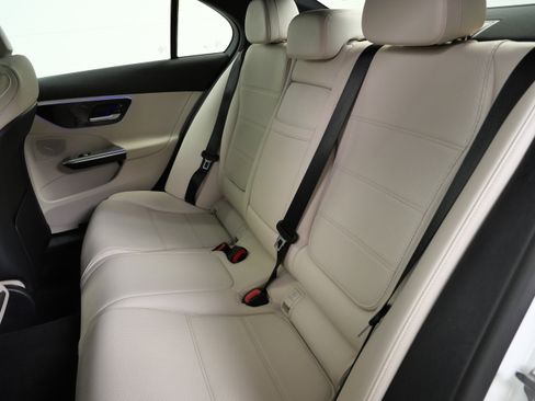Certified 2024 Mercedes-Benz C 300 4MATIC Sedan image 17