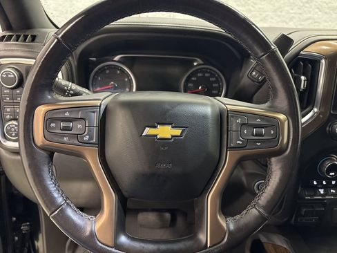 Used 2021 Chevrolet Silverado 3500 High Country image 25