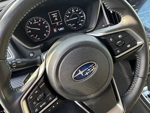Used 2025 Subaru Ascent Premium image 8