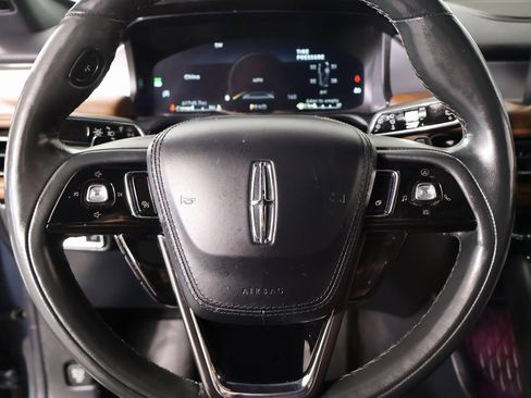 Used 2022 Lincoln Aviator Reserve w/ Equipment Group 201A image 3