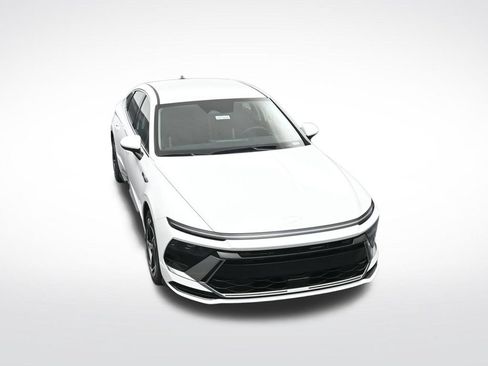 New 2026 Hyundai Sonata SEL FWD image 25