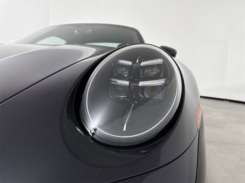 New 2026 Porsche 911 Carrera 4S image 11