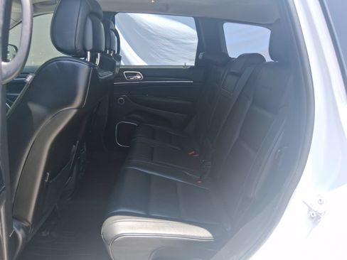 Used 2018 Jeep Grand Cherokee Summit w/ Platinum Series Group AWD/4WD image 16