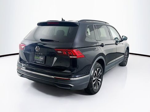 Used 2024 Volkswagen Tiguan S image 9