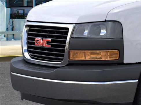 New 2025 GMC Savana 2500 w/ Driver Convenience Package RWD image 13