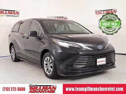 Used 2023 Toyota Sienna LE