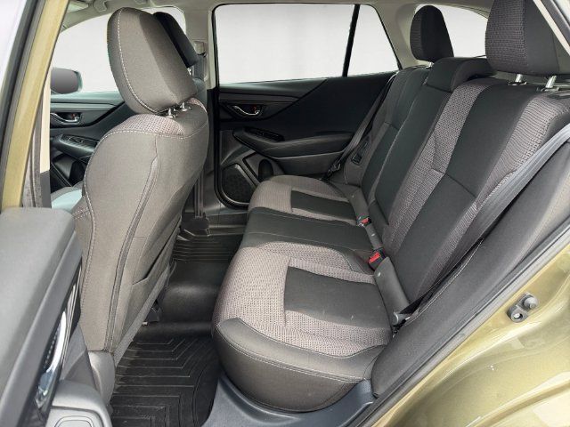 Certified 2025 Subaru Outback Premium AWD/4WD image 13