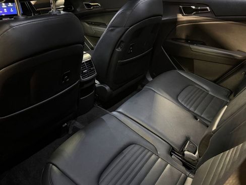 Used 2024 Kia Sportage SX image 22