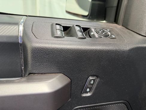 Used 2020 Ford F150 XLT w/ Equipment Group 302A Luxury AWD/4WD image 13