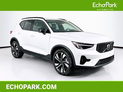 Used 2025 Volvo XC40 B5 Plus