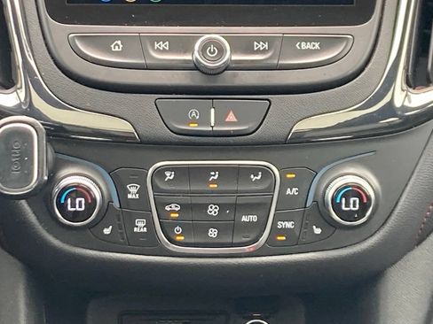 Used 2023 Chevrolet Equinox RS w/ RS Leather Package AWD/4WD image 13