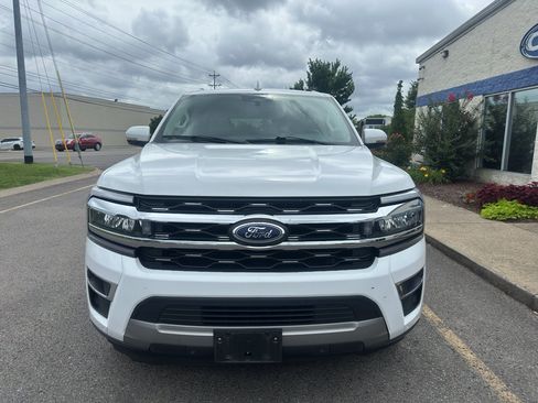 Used 2024 Ford Expedition Max Limited AWD/4WD image 9