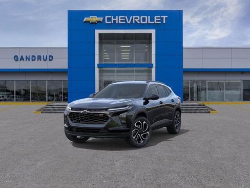 New 2026 Chevrolet Trax RS w/ Driver Confidence Package FWD image 8