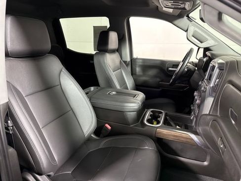 Used 2021 Chevrolet Silverado 1500 LT Trail Boss w/ Convenience Package II image 12