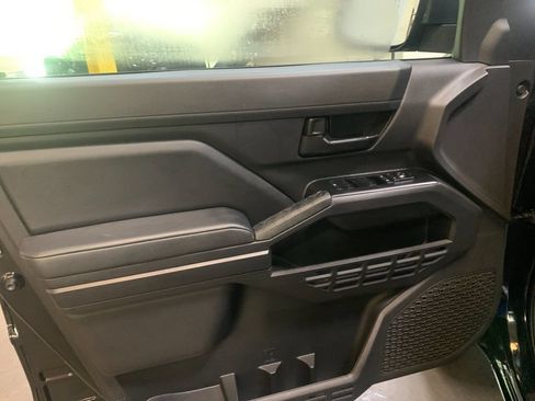 Used 2024 Toyota Tacoma 2WD Double Cab image 12