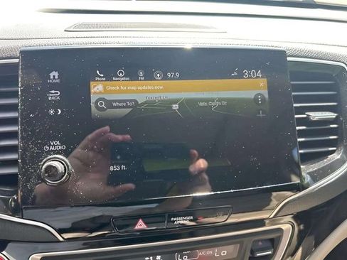 Used 2019 Honda Pilot Touring image 6