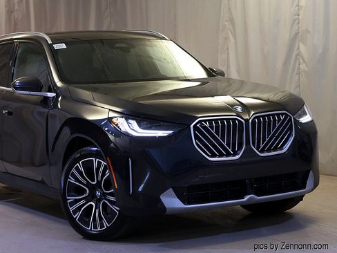 Used 2026 BMW X3 xDrive30i AWD/4WD image 2