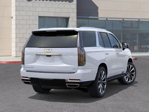 New 2026 Cadillac Escalade Platinum Luxury w/ LPO, Floor Liner Package AWD/4WD image 4