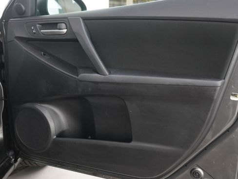 Used 2011 MAZDA MAZDA3 i Touring FWD image 9