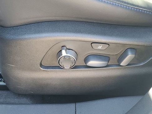 Certified 2024 Cadillac XT4 Sport image 7