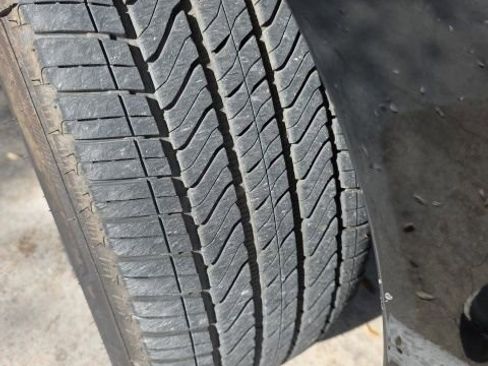 Used 2025 Chevrolet Tahoe High Country image 15