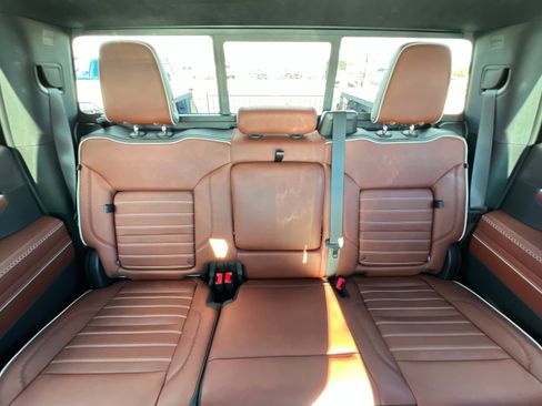 Used 2023 GMC Sierra 1500 Denali Ultimate image 24