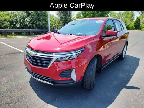 Used 2024 Chevrolet Equinox LT FWD image 3