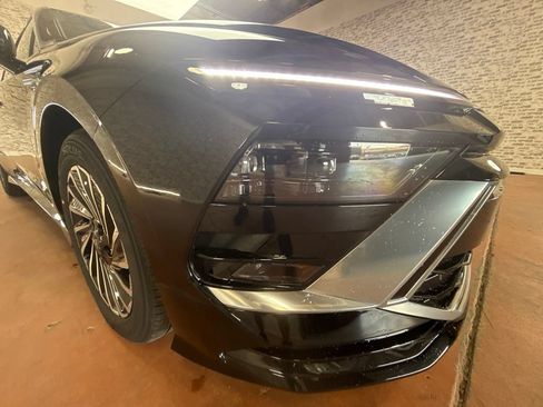 New 2026 Hyundai Sonata SEL FWD image 9
