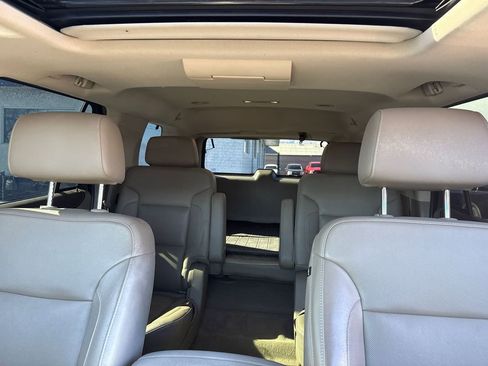 Used 2019 GMC Yukon SLT w/ Open Road Package image 13