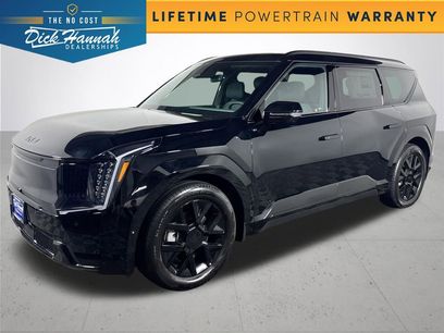 New 2026 Kia EV9 Land w/ Nightfall Edition Package