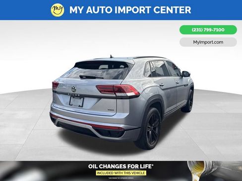 Used 2023 Volkswagen Atlas Cross Sport SEL R-Line AWD/4WD image 6