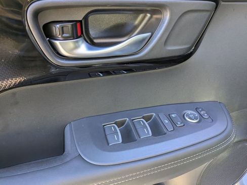 Certified 2025 Acura ADX AWD image 23