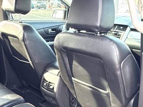 Used 2014 Ford Edge SEL w/ Equipment Group 205A image 27