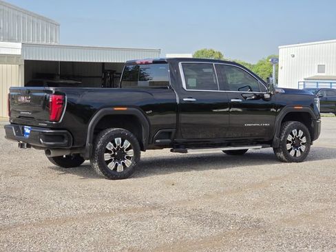 Used 2024 GMC Sierra 2500 Denali w/ Denali Reserve Package AWD/4WD image 10