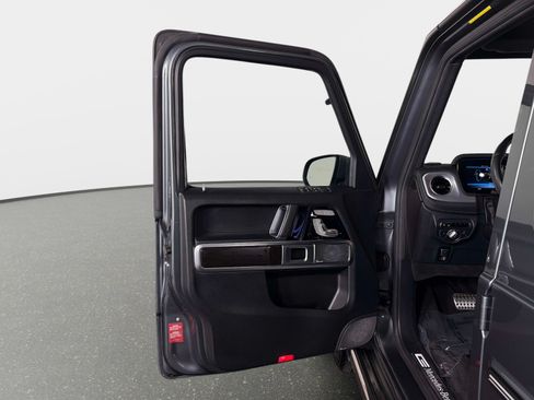 Used 2021 Mercedes-Benz G 550 image 35