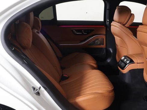 Used 2023 Mercedes-Benz S 500 4MATIC image 34