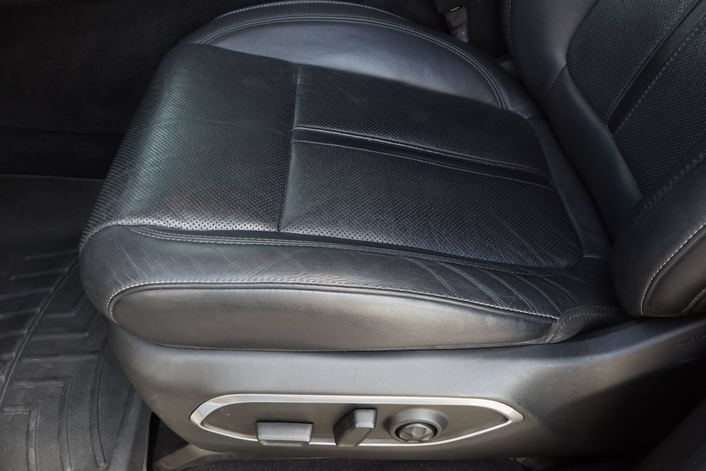 Used 2022 Jeep Wagoneer Series III w/ Flexible Seating Group RWD image 22