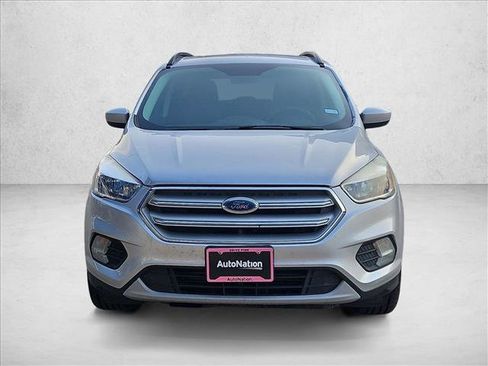 Used 2018 Ford Escape SE AWD/4WD image 2