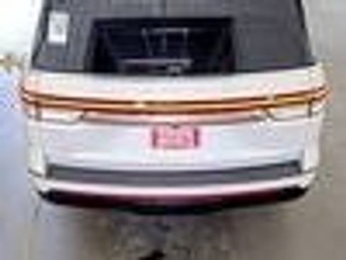 Used 2023 Lincoln Navigator Reserve AWD/4WD image 19