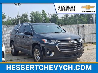 Used 2020 Chevrolet Traverse LT FWD video 1