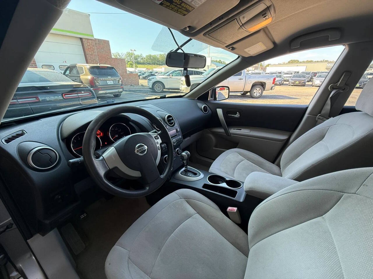 Used 2009 Nissan Rogue S AWD/4WD image 14