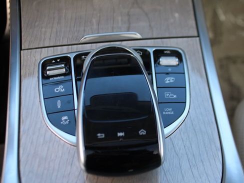 Certified 2020 Mercedes-Benz G 63 AMG 4MATIC image 25