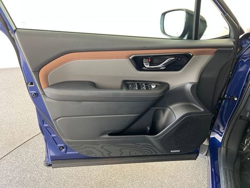 New 2026 Subaru Forester Touring AWD/4WD image 12