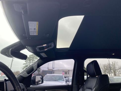 Used 2025 RAM 1500 Limited w/ Trailer Tow Group image 30